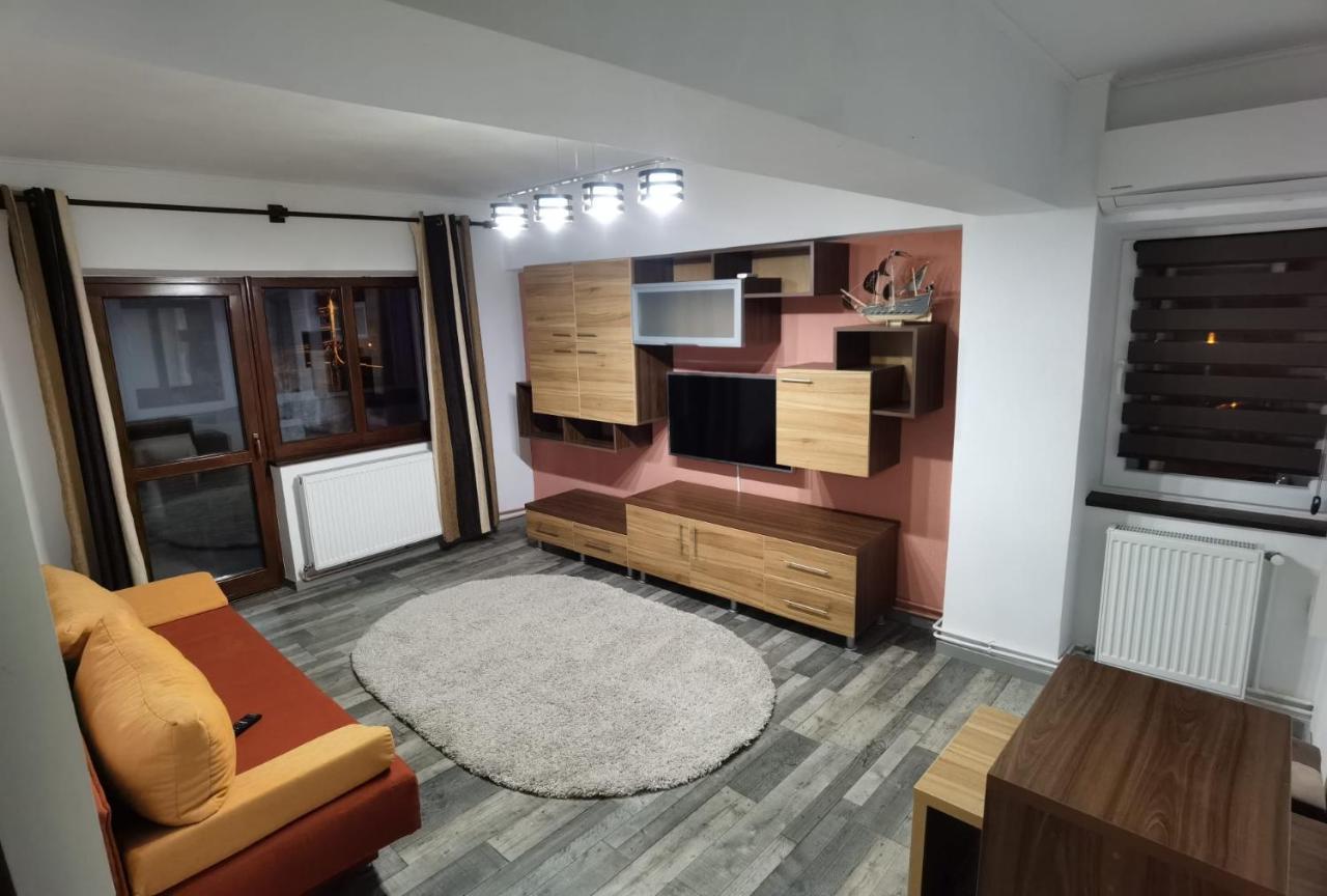 Apartament - Central Târgu Jiu Dış mekan fotoğraf