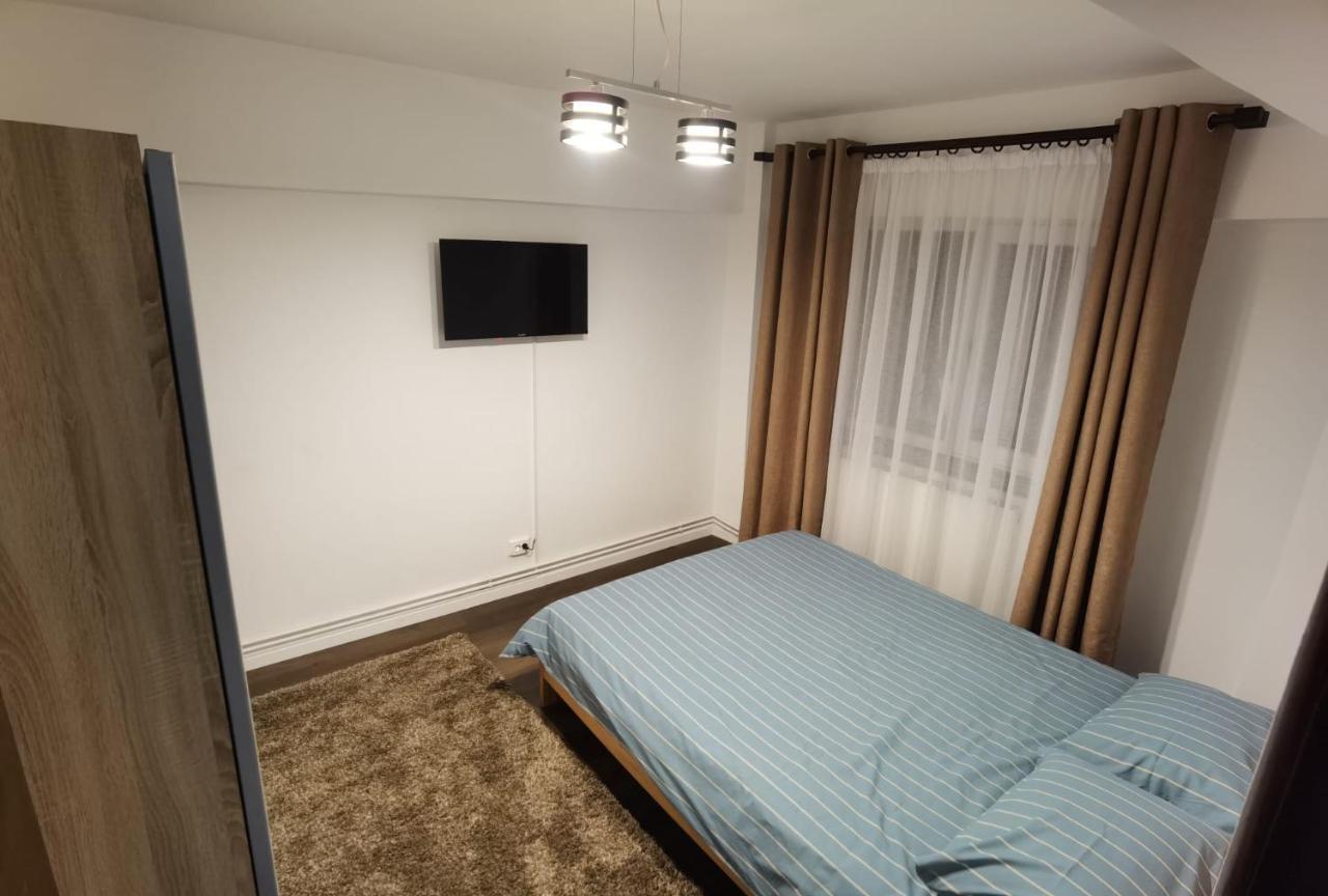 Apartament - Central Târgu Jiu Dış mekan fotoğraf